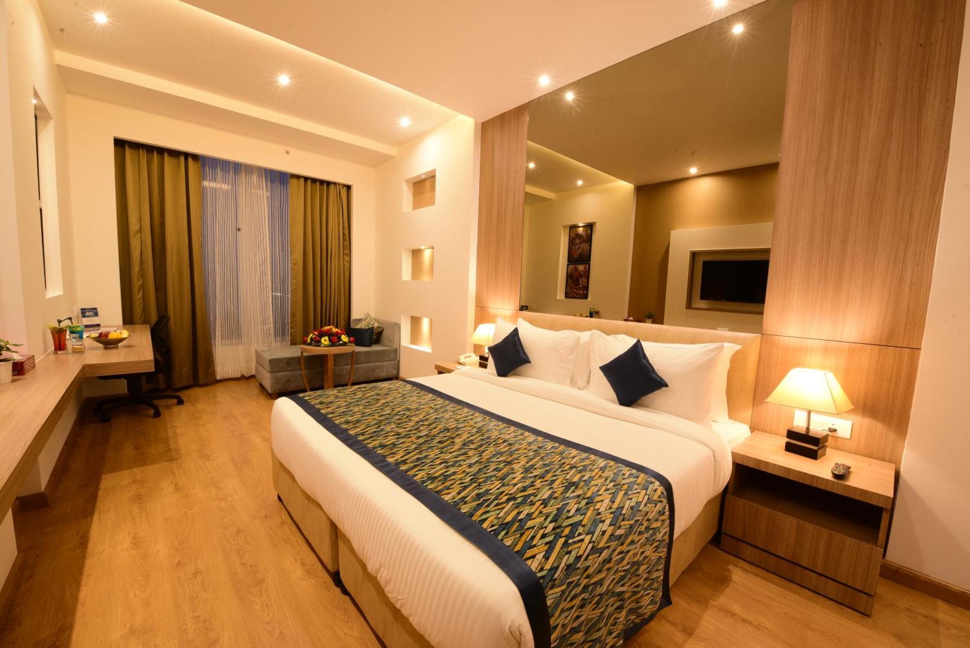 Surestay Plus By Best Western Amritsar Eksteriør billede