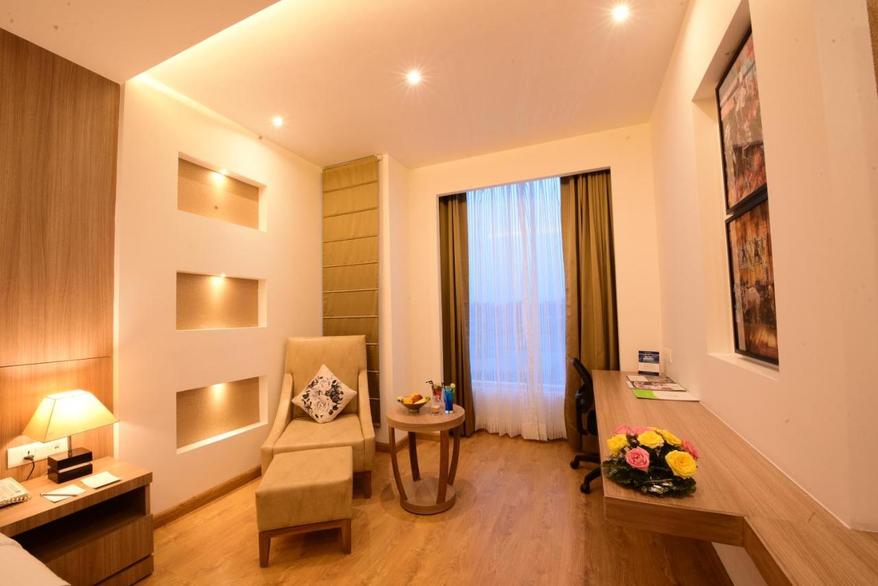 Surestay Plus By Best Western Amritsar Eksteriør billede